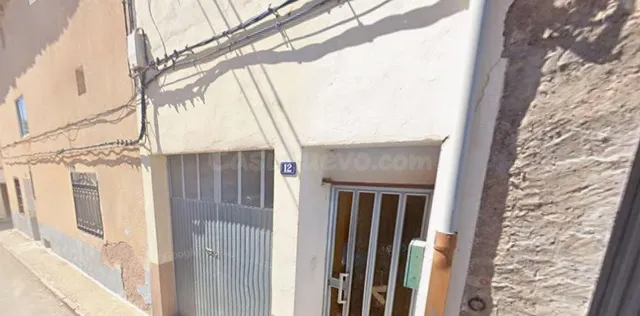 Se vende casa OKUPA en Calle Santa Bárbara 12 de Santa Eulal
