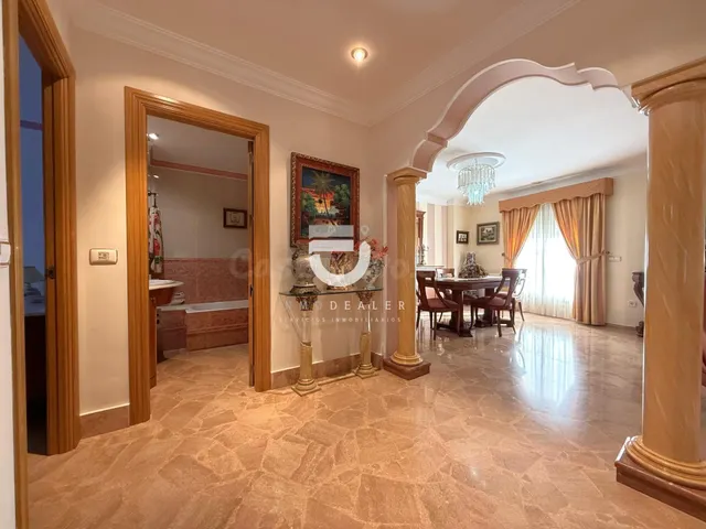 Impresionante Casa de 280 m2 en Gandía – Espaciosa, Conforta - foto 3