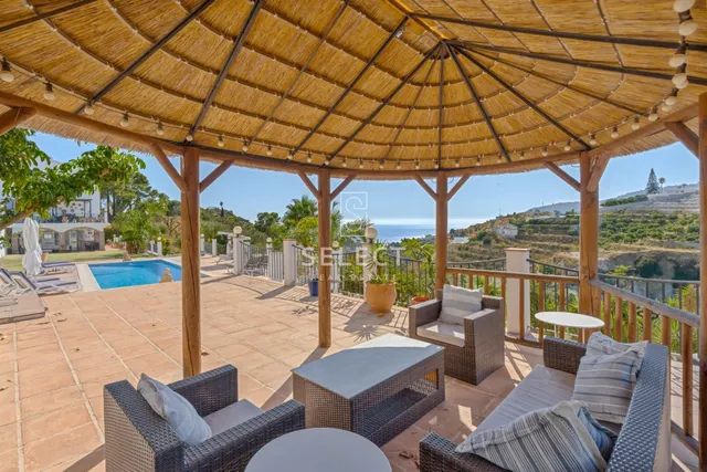 GRAN FINCA CON VISTAS AL MAR , LA HERRADURA — 13