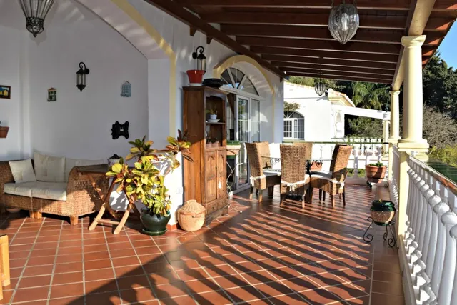 Espectacular villa de 800m2 con preciosas vistas panorámicas al mar en Benalmádena — 11