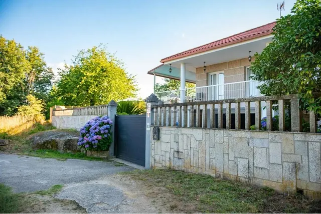 Chalet 4 habitaciones 428m² en venta - Carballeda de Avia — 18