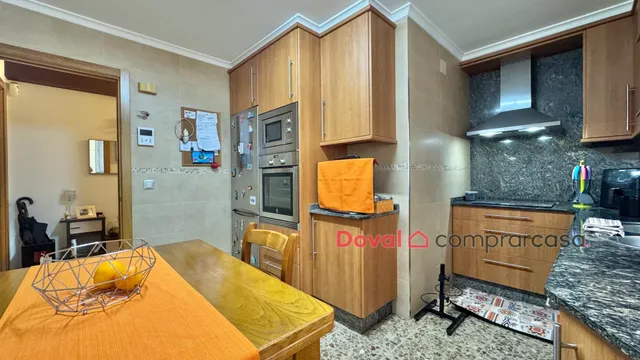 Tu nuevo hogar a un paso de Vialia Vigo: 3 dormitorios, garaje y listo para entrar — 27