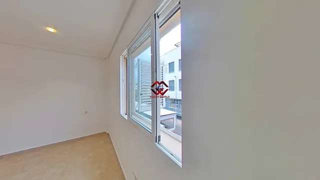 Dúplex reformado a 200 m del mar en Santiago de la ribera — 44