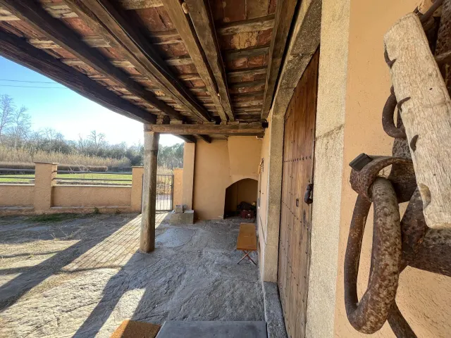MASIA DEL S.XIX CON GRAN PARCELA — 8