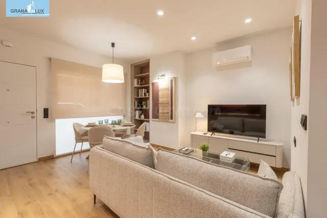 MODERNO ESTUDIO TIPO LOFT AMUEBLADO EN URBANIZACIÓN VILLA PINEDA - ZONA VILLAREJO — 2