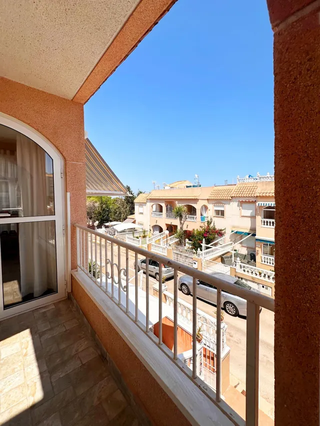 Bungalow en Primera Planta con Solárium y Vistas al Lago - U - foto 5