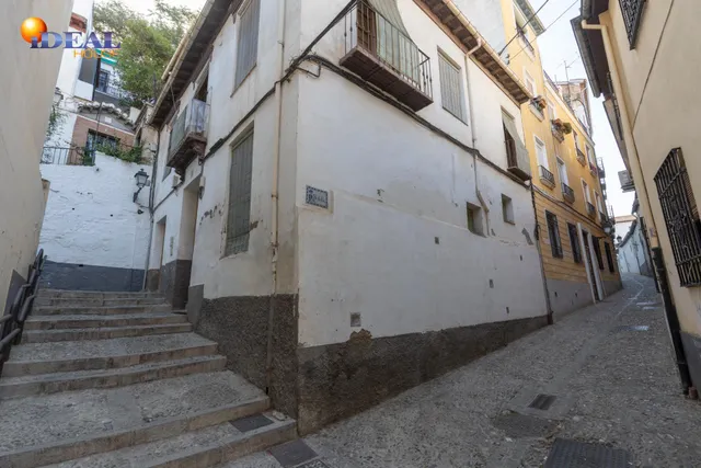 Edificio en venta completo junto a Gran Vía- Bajo Albaicín — 42