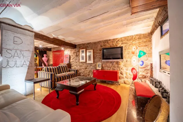 Preciosa casa a la venta en Sojuela