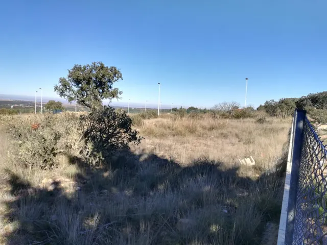 Urbis te ofrece una parcela en venta en Cuatro Calzadas, Salamanca. — 6