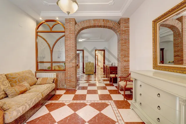 ¡Todo en Planta Baja! Encantadora Casa de Pueblo con Patio P