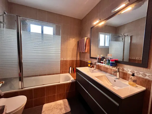 **descubre todo lo que podría ser tu nuevo hogar totalmente amueblado y con electrodomesticos en el llano de molina**. — 36