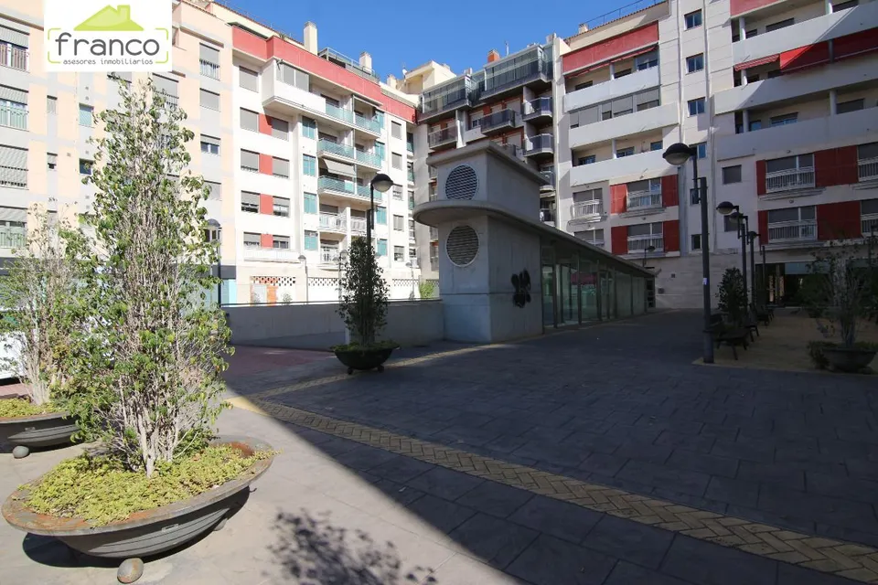 PLAZA DE GARAJE EN ALQUILER Y VENTA EN JUAN CARLOS I - ZONA CARREFOUR