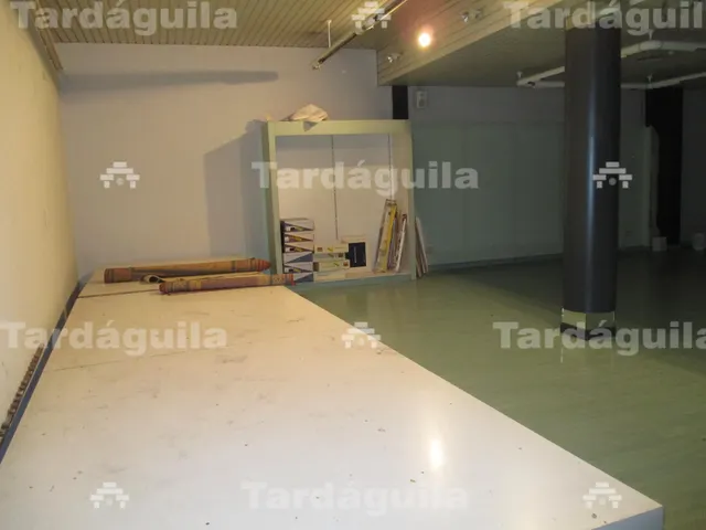 LOCAL AMPLIO DE 700 METROS EN LA AVENIDA PORTUGAL AL LADO DE MARIA AUXILIADORA — 7