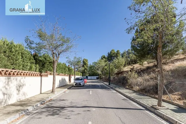 PARCELA 610 M2 EN CORTIJO DE LA LUZ, OTURA. — 5
