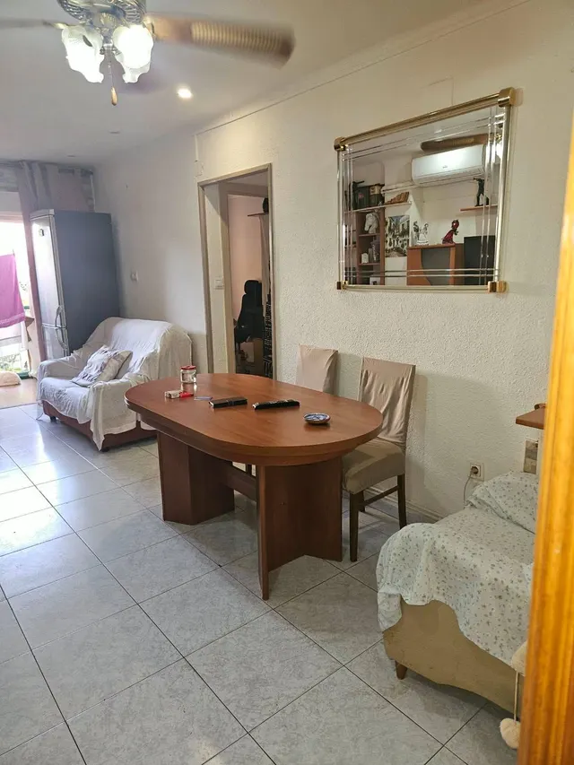 Amplio y acogedor piso en Los Ángeles, Alicante por solo €185,000 — 20