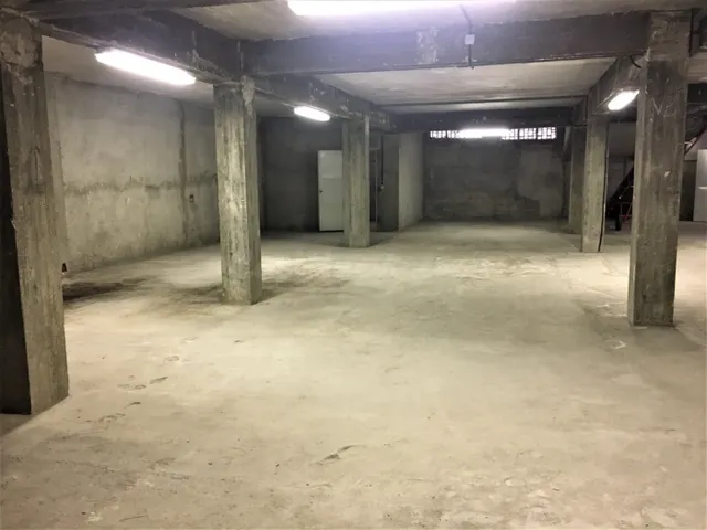 Local comercial en Tetuán Berruguete - foto 3
