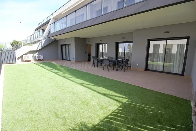 Lujoso Apartamento en Gran Alacant - foto 4