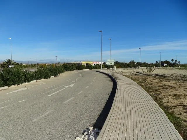 PARCELA INDUSTRIAL EN POLIGONO "LOS VALEROS" BENIJOFAR — 12