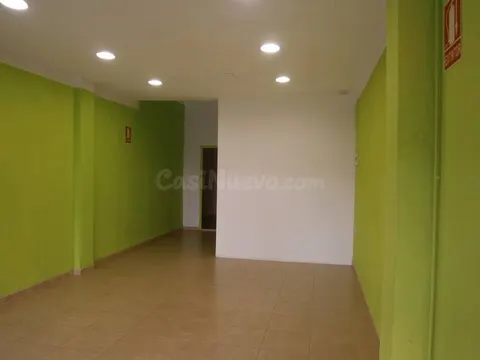 LOCAL EN PLENO CENTRO DE VILANOVA I LA GELTRÚ, 50 M2.