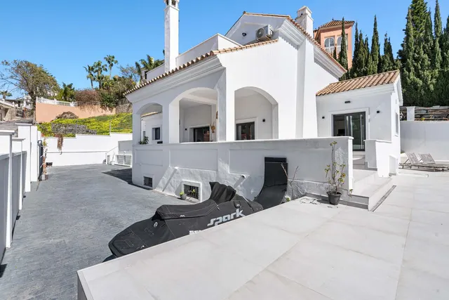 Chalet 5 habitaciones 452m² en venta - Costa Del Sol — 23
