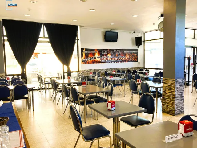 SOLOBAR VENDE FANTÁSTICO RESTAURANTE CON HOTEL EN POLÍGONO - foto 3