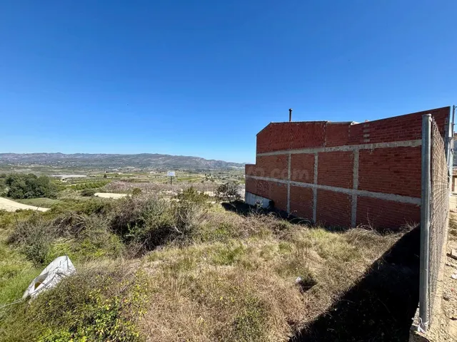 SOLAR DISPONIBLE EN MONTICHELVO – NATURALEZA, TRANQUILIDAD Y - foto 4