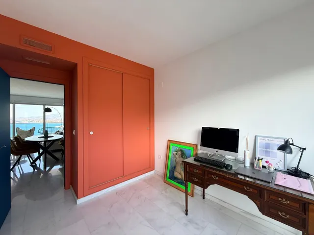Precioso apartamento de 2 dormitorios, con vistas panorámicas, garaje y trastero www.inmobiliarialesdunes.com — 18