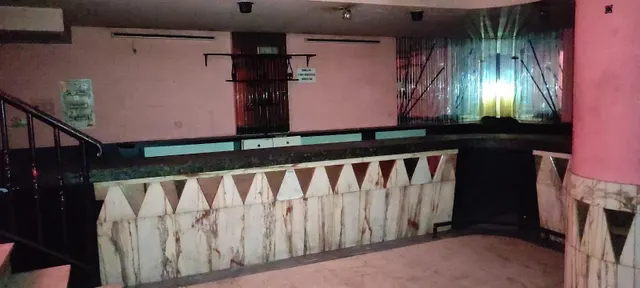 LOCAL COMERCIAL EL VILLABLINO — 3