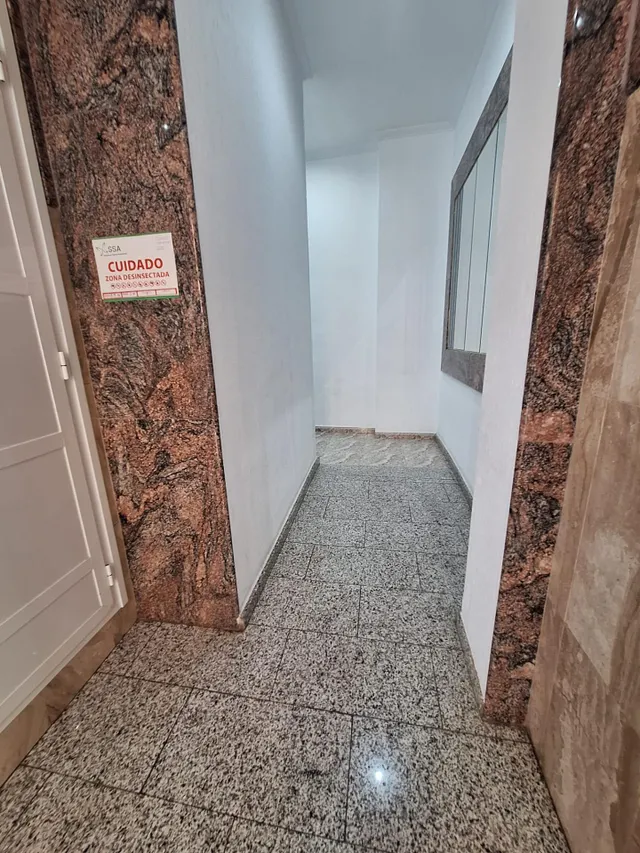 Acogedor Apartamento en Torrevieja, Ideal para Vivir — 3
