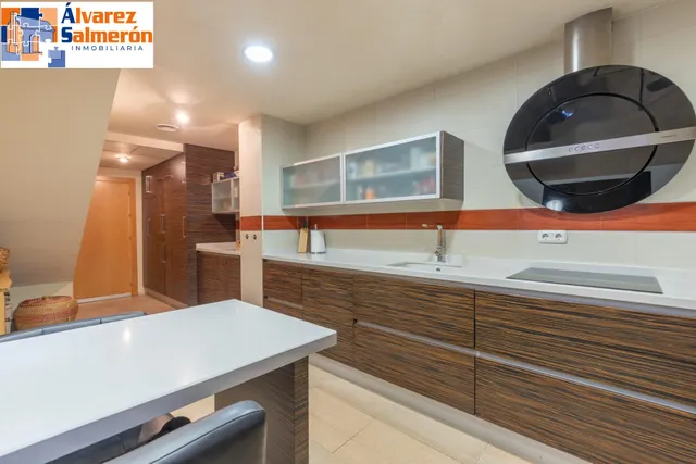 Espacio, confort y calidad: magnífica vivienda unifamiliar adosada — 16