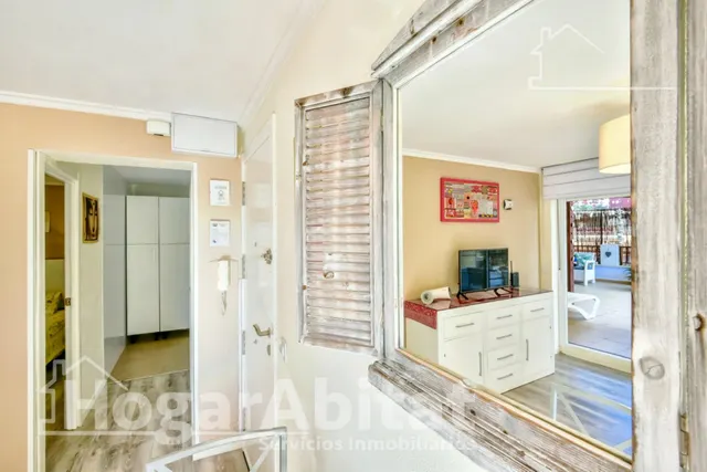Reformado con terraza y licencia turística junto al mar — 34