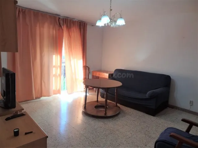 ESTUPENDO PISO DE ESTUDIANTES. - foto 4