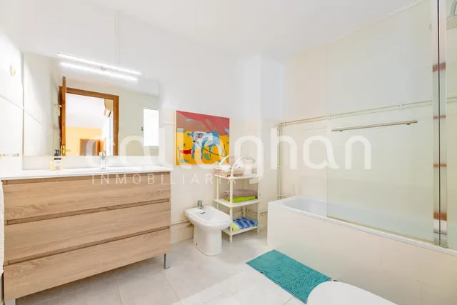 Vivienda única con vistas a la plaza de la Virgen — 26