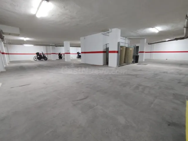 PLAZAS DE GARAJE EN ALQUILER JUNTO PLAZA EUROPA - foto 5