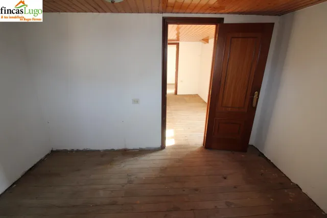 CASA CON FINCA EN SOÑAR, LUGO — 34