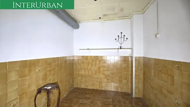 Oportunidad en Llíria: local comercial de 167 m2 para dar forma a tu próximo proyecto — 6