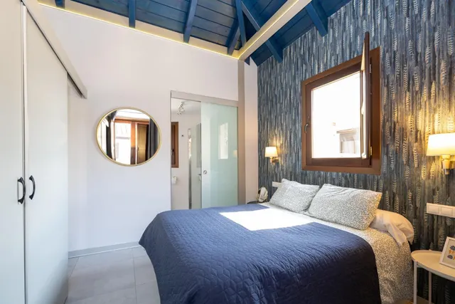 ÁTICO CON TERRAZA Y VISTAS ESPECTACULARES EN CALLE ELVIRA — 10