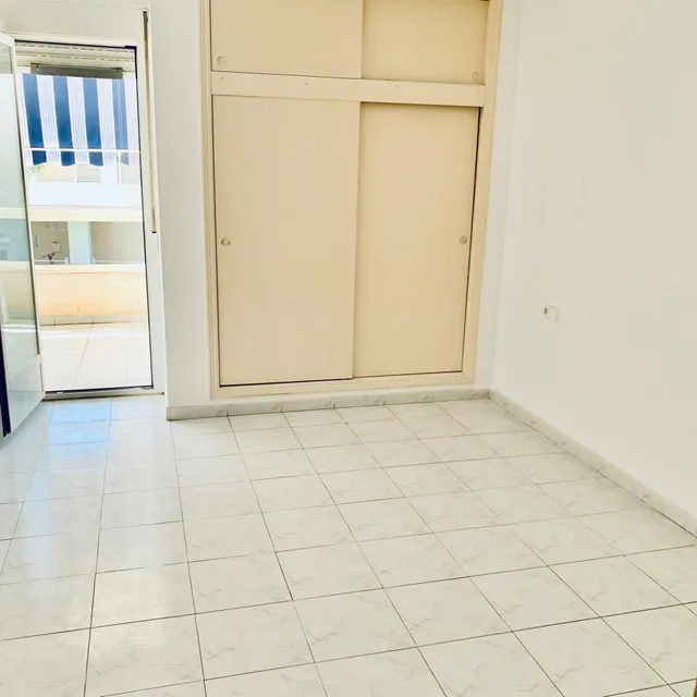 Amplio Apartamento en Albir con Terraza y Piscina a Pocos Pasos del Mar — 13