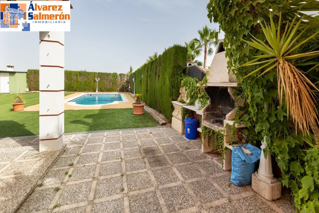 CHALET EN EL BARRIO DE MONACHIL — 8