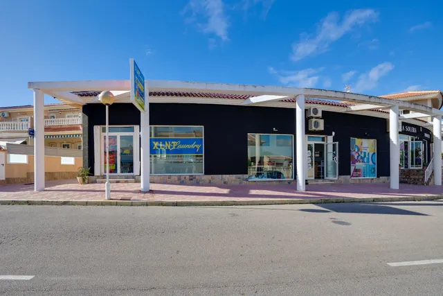 Local Comercial a la venta en Doña Pepa, ciudad Quesada — 22