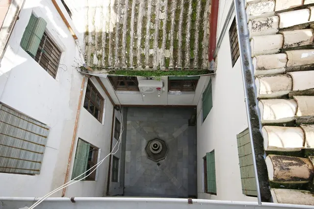 Calle Arriola junto San Juan de Dios — 7