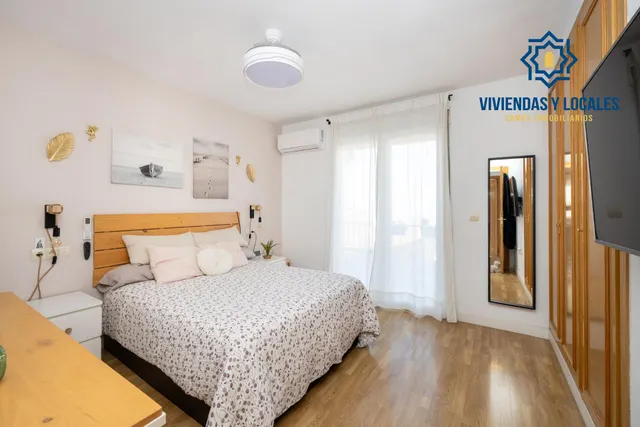 MARAVILLOSA CASA  A POCOS MINUTOS DEL CENTRO DE LA ZUBIA — 20