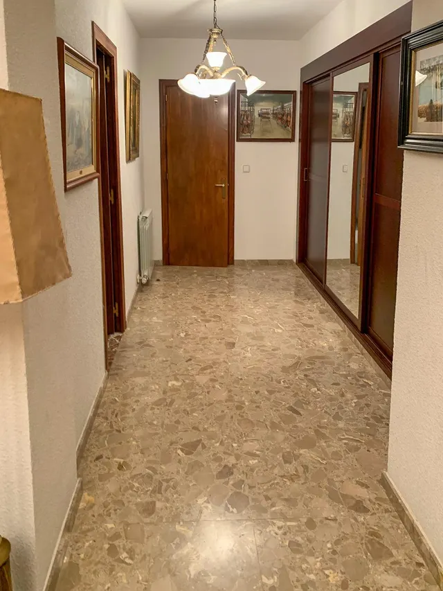 Finca rústica singular en parcela de 2.296 m2 con piscina, amplio garaje y pista de tenis. — 20