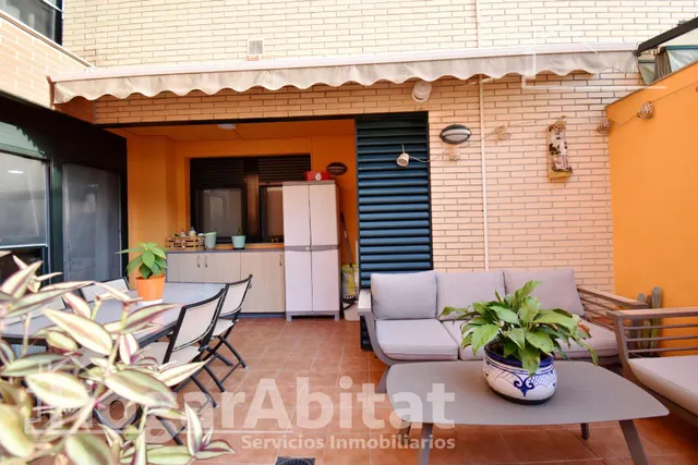 ¡Hogar de lujo! Muy amplio y luminoso en residencial con piscina, ascensor y dos terrazas — 19