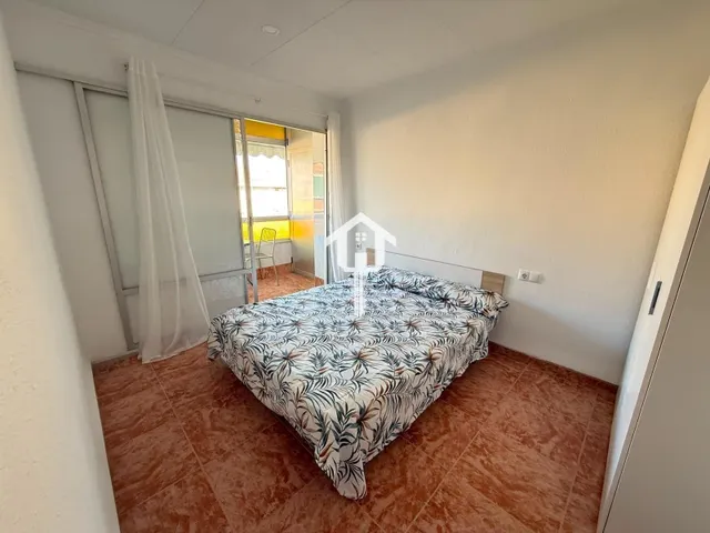 Dúplex reformado de 3 habitaciones con terraza en zona virgen del remedio de Alicante — 18
