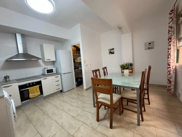 PISO DE INVERSIÓN EN EL CENTRO DE ALICANTE — 23