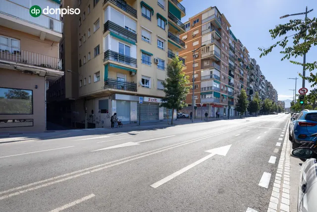 Local comercial 126m² en venta - Ronda - Arabial — 17