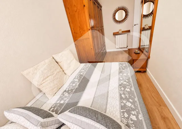 Impresionante Piso Reformado en Sabadell con Vistas y Comodidades — 20