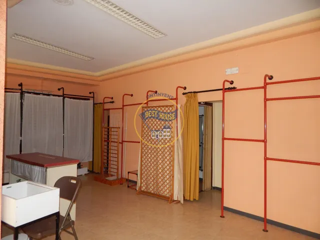 OPORTUNIDAD LOCAL COMERCIAL CHAFLAN A LA VENTA EN ONTINYENT — 2