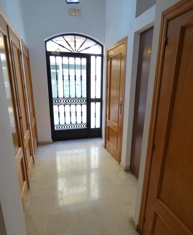 Fuengirola centro. 2 dormitorios. a un paso de la playa y todos los servicios. — 19